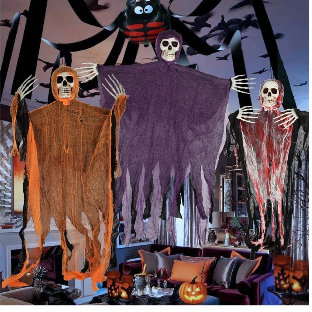 Halloween Suspended Skeleton Ghost Halloween Outdoor Decorations Three Pack. NEW